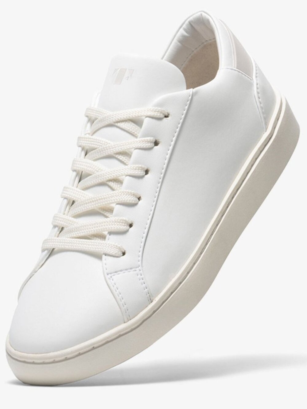 Thousand Fell Women's Lace Up Vegan Leather Sneakers White Cream Size 9.5